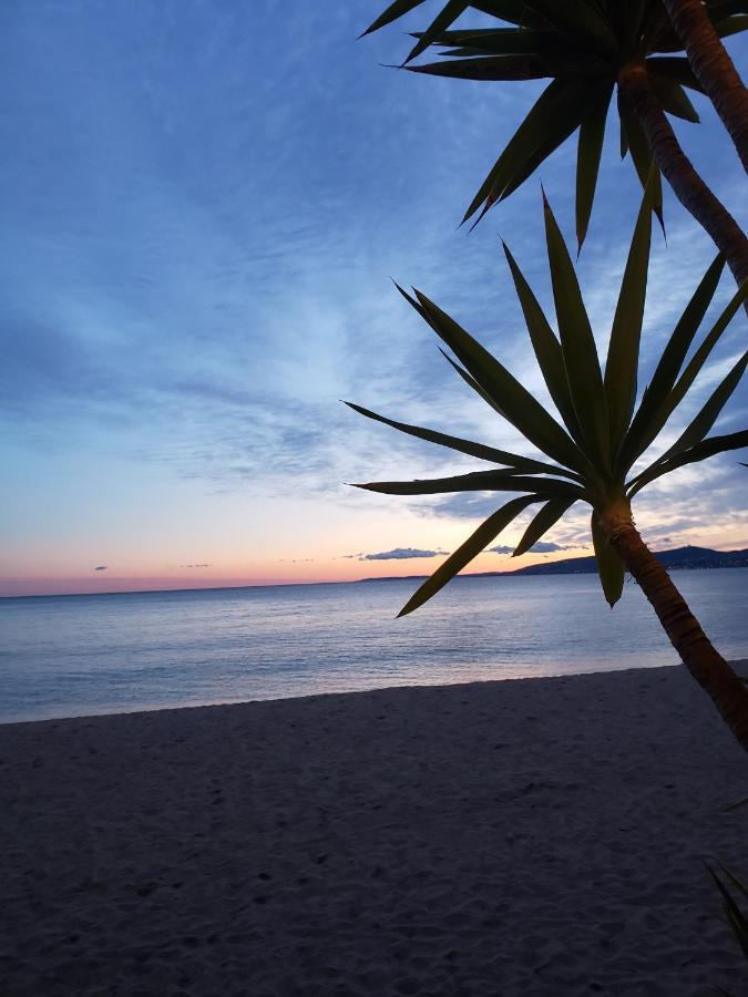 Fréjus plage T2, piscine, parking, plages à 200m Exterior foto