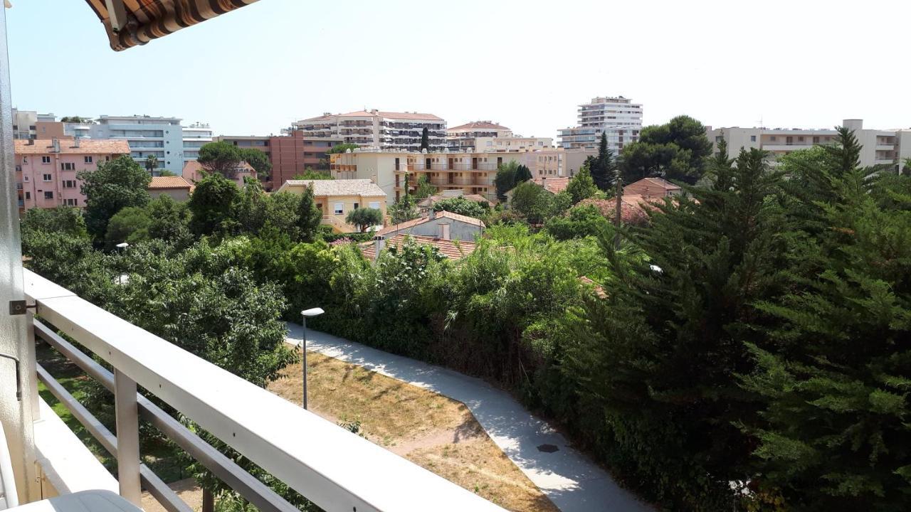Fréjus plage T2, piscine, parking, plages à 200m Exterior foto